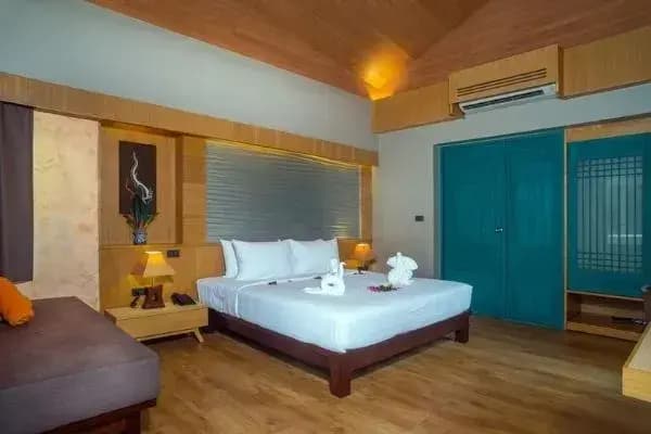 Deluxe Double Villa full double bed