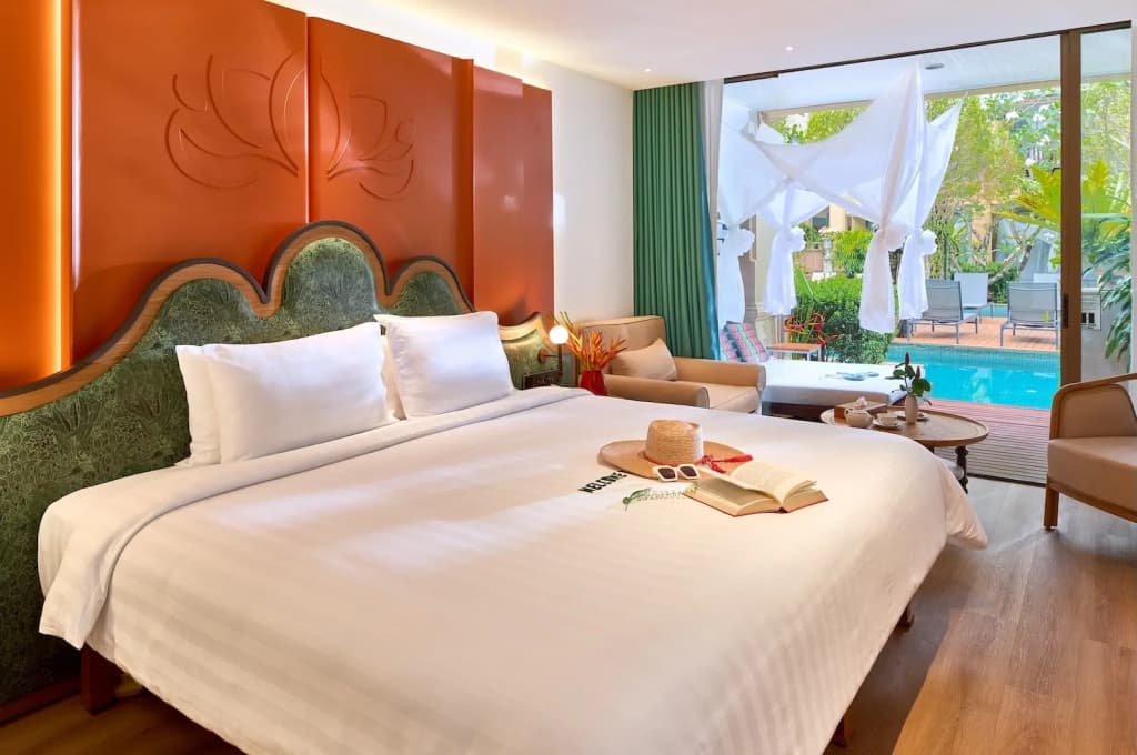 Elite Pool Access Double room full double bed