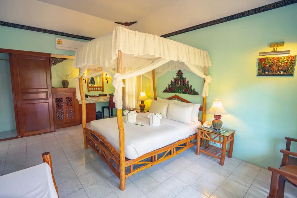 Deluxe Sea view Double Villa full double bed