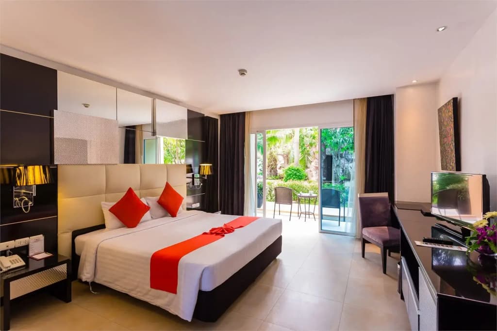 Grand Deluxe (Executive Wing) with Terrace Double room full double bed