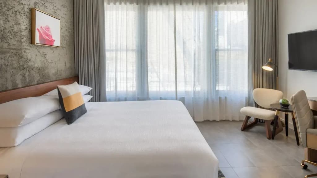 Premium Double room full double bed