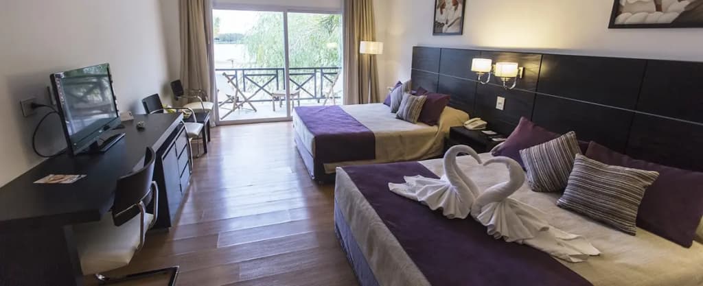Deluxe Quadruple room