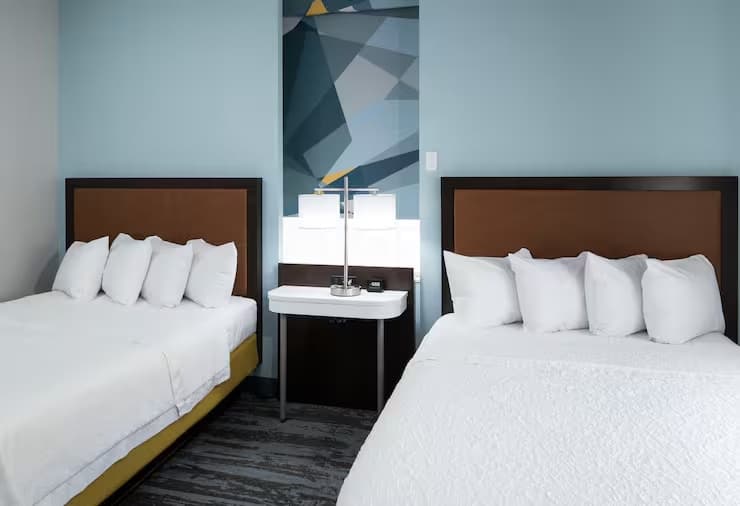 1 Bedroom Quadruple Suite