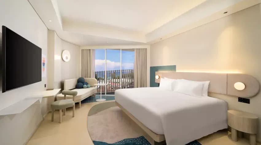 Superior room with ocean view