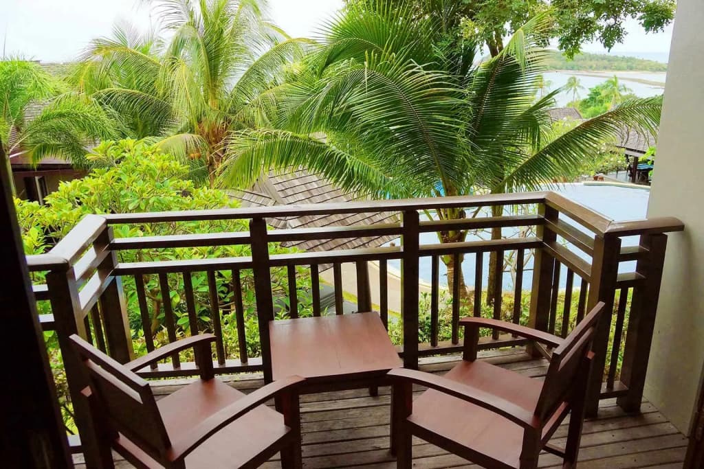 Deluxe Double room with ocean view twin beds