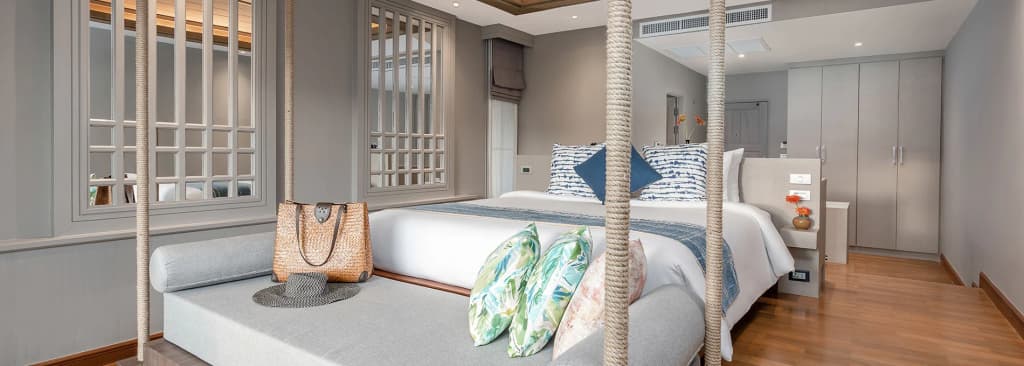 Ocean Double Suite full double bed