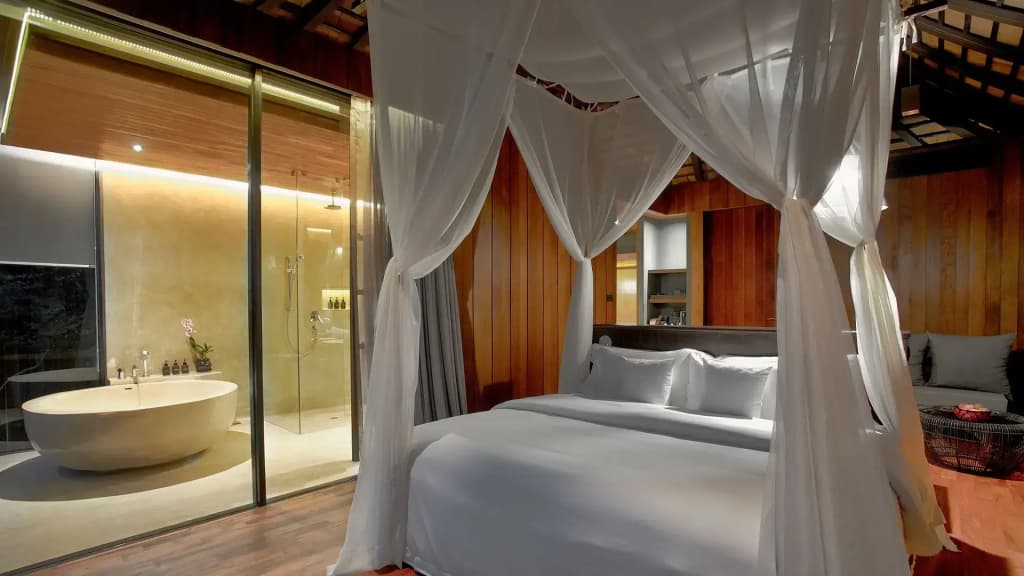 Villa oceanfront