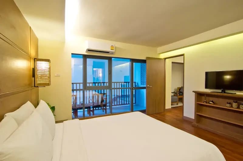 Double Studio full double bed