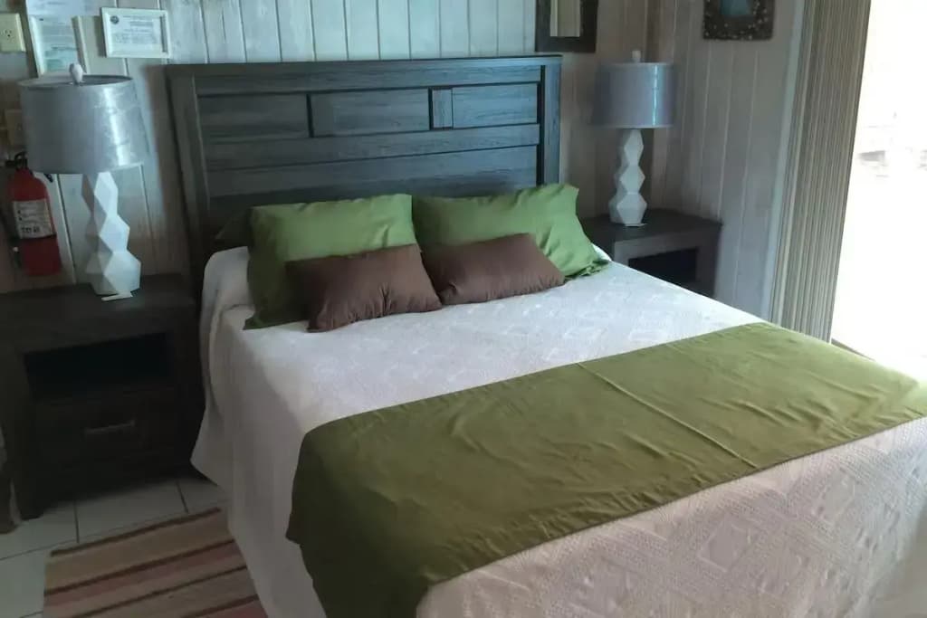 Looe Key Double Efficiency full double bed