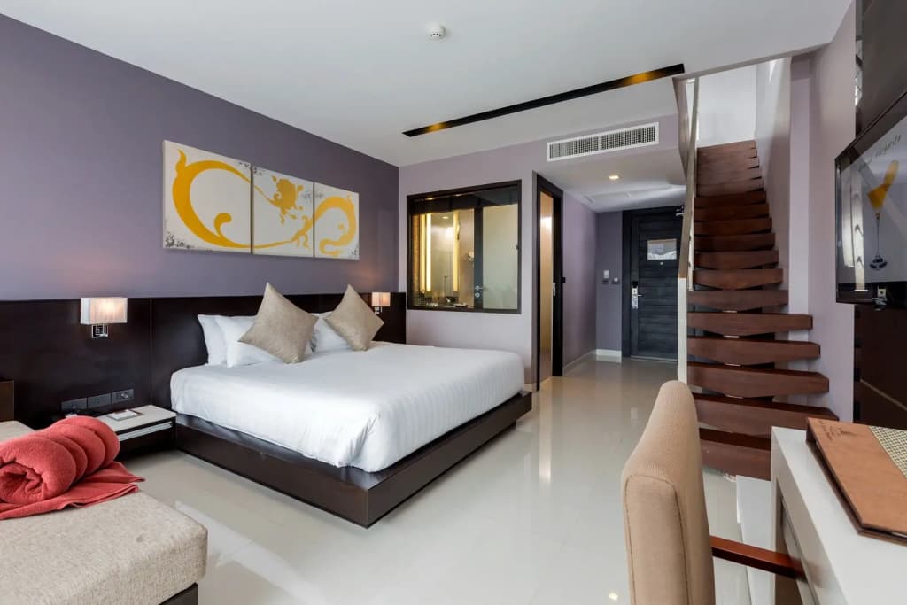Executive Double Suite full double bed