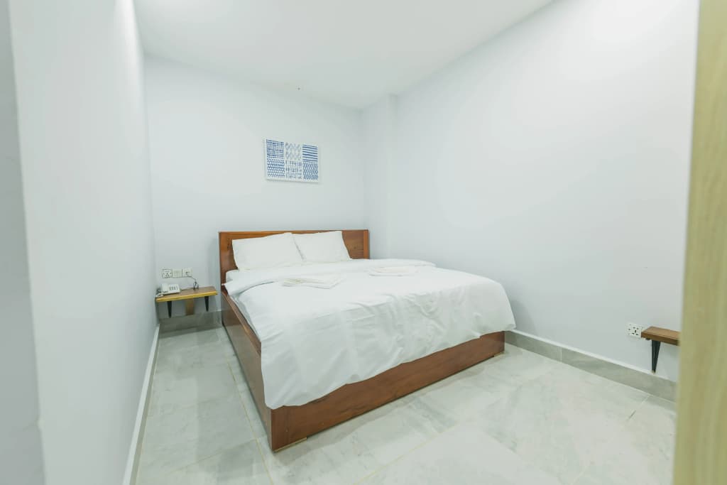 Deluxe without Window Double room full double bed