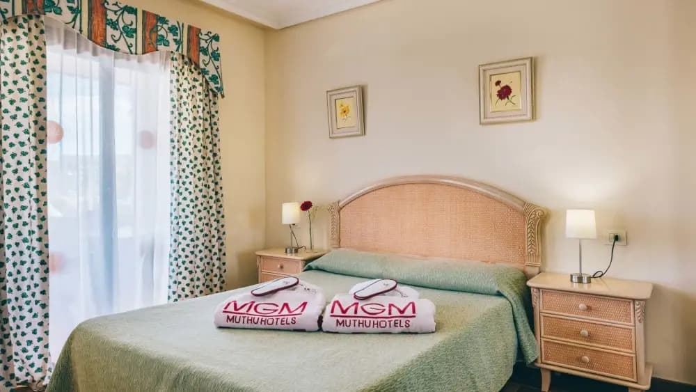 2 Bedrooms Superior Quadruple Apartment