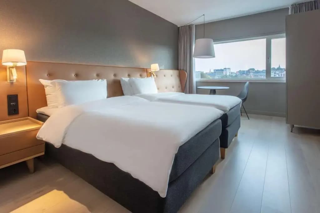Double room twin beds