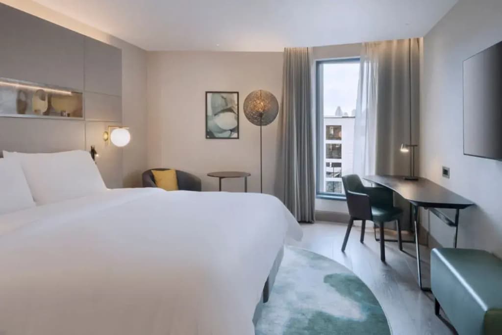 Signature Double room full double bed