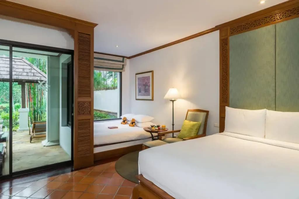 Family Double room with garden view full double bed