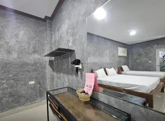 Deluxe Family Triple Suite