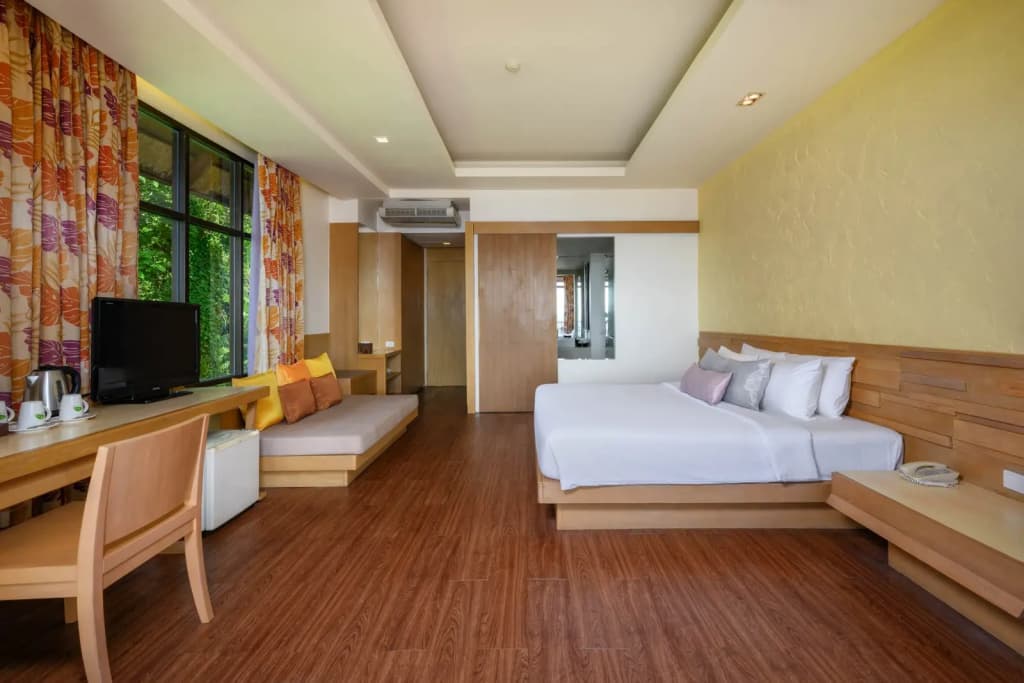 Superior Double room with sea view full double bed