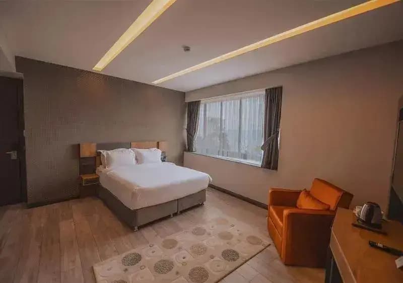 Corner Double room with sea view full double bed