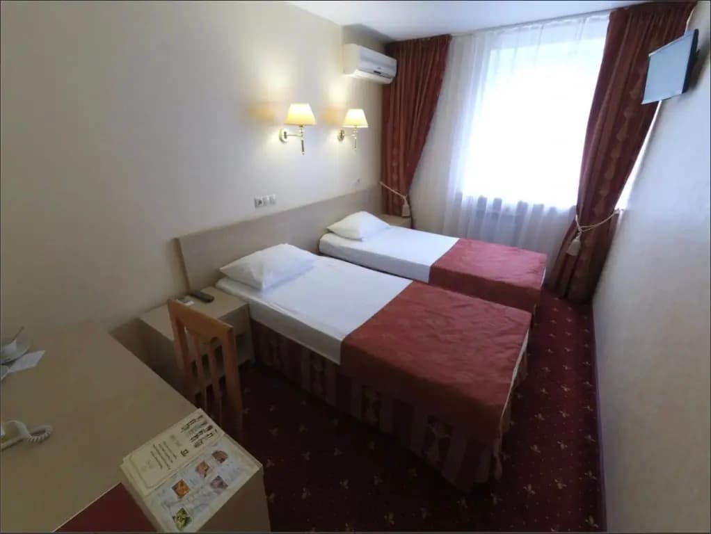 Standard Double room twin beds