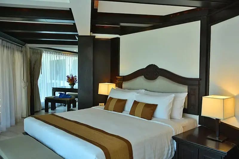 Double Suite with sea view full double bed