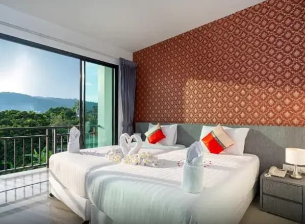 Superior Double room with city view twin beds