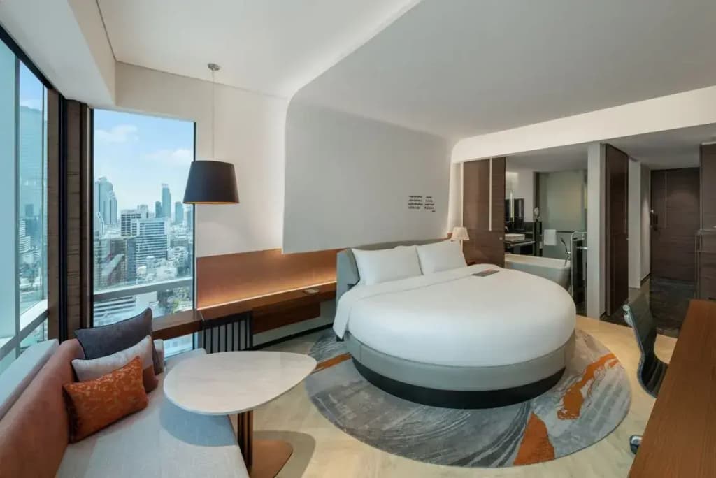 Circle Wellness High Floor Double room full double bed