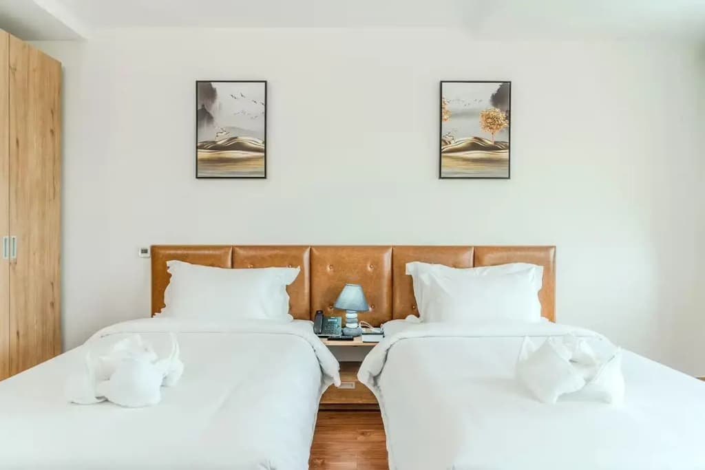 Standard Double room with garden view twin beds