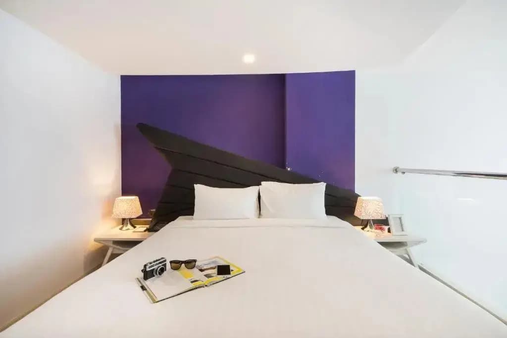 Double Duplex Suite full double bed