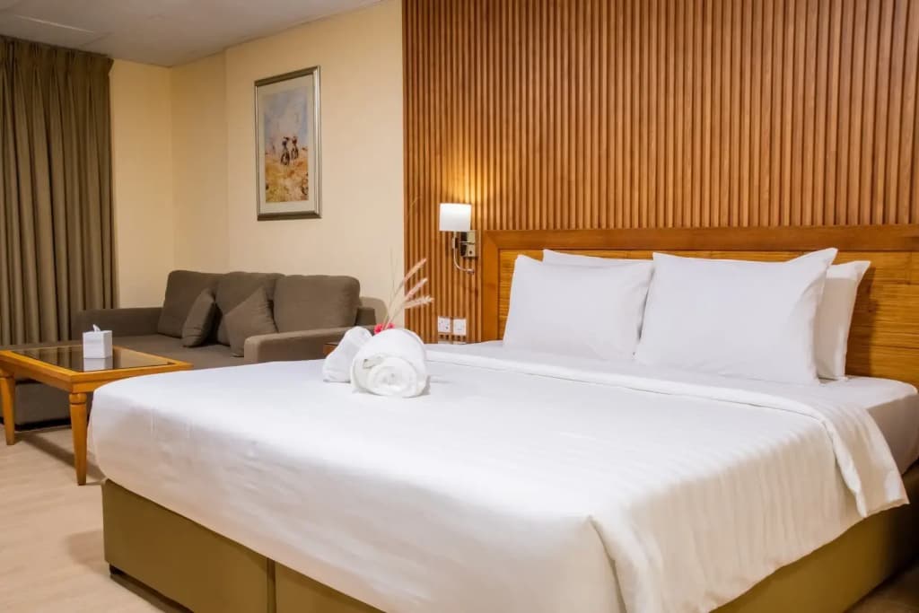 Studio Double Bungalow full double bed