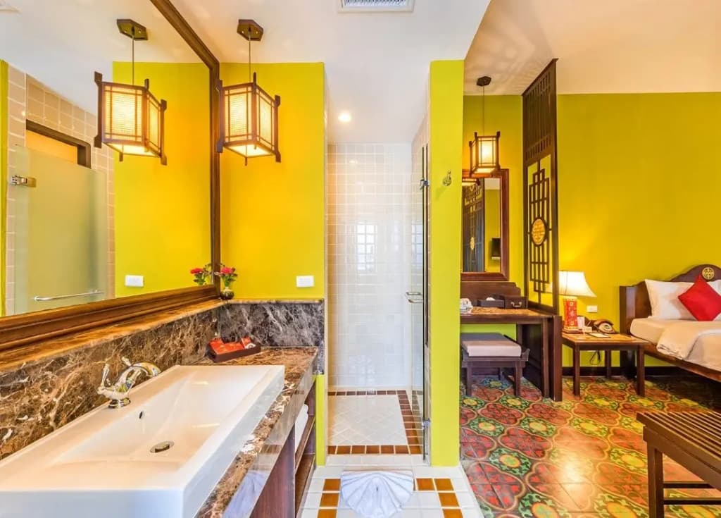 Sino Style Double Deluxe Bungalow twin beds