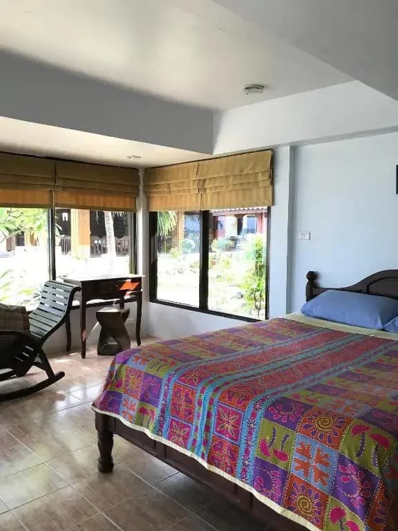 Double Bungalow beachfront full double bed