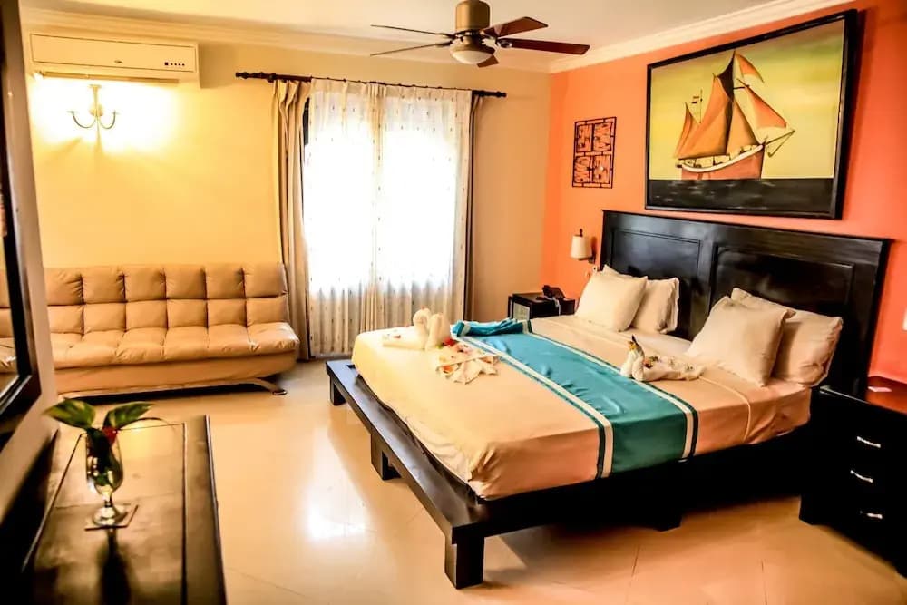 Deluxe Suite