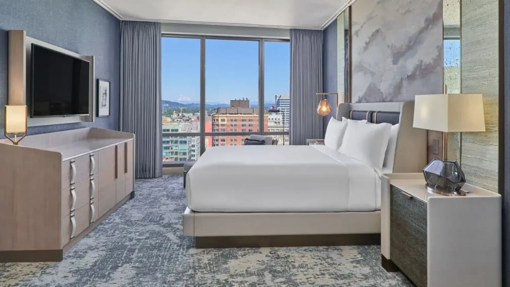 Grand Deluxe room