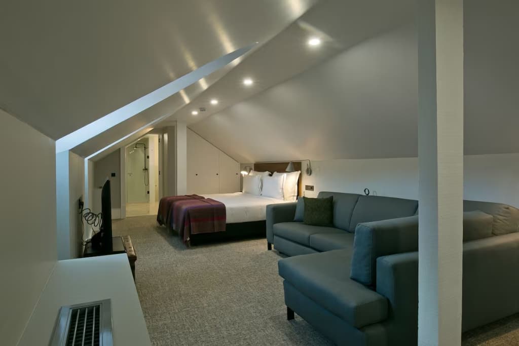 Superior Double Attic room full double bed