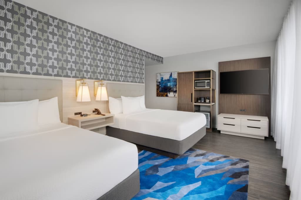Guest room