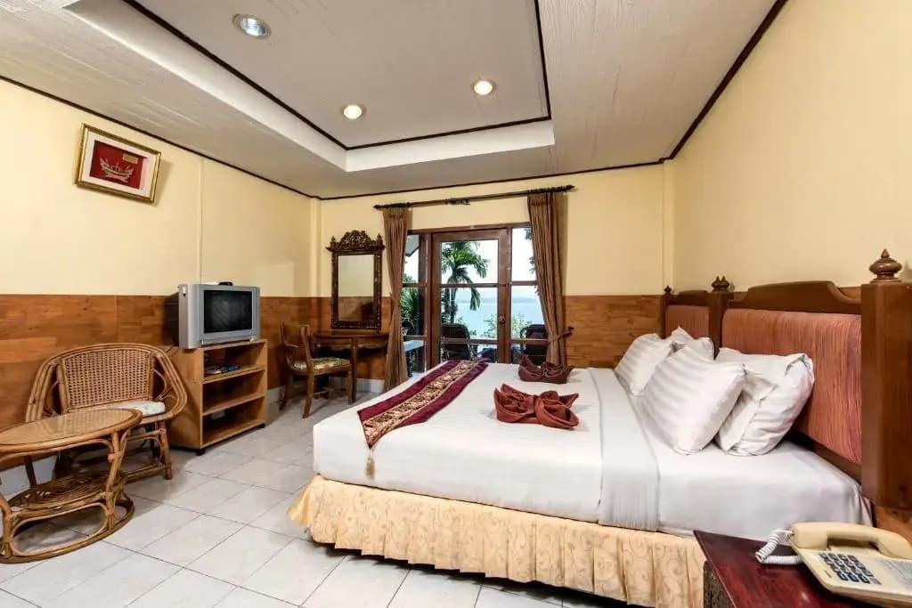 Standard Double Bungalow full double bed
