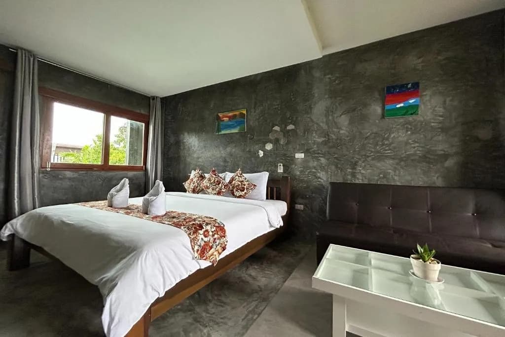 Deluxe Double room full double bed