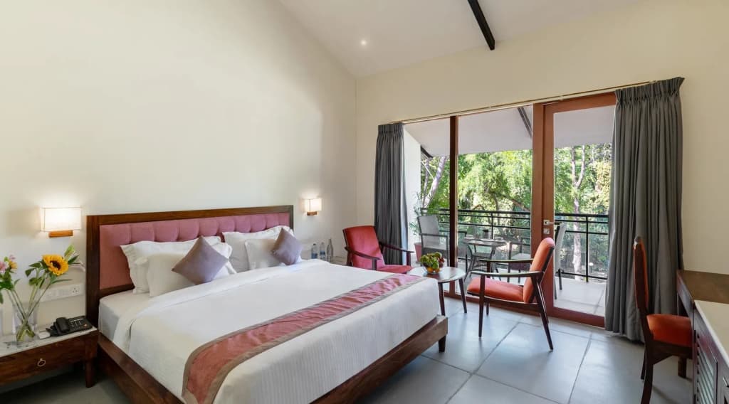 Double Luxury Cottage Room full double bed