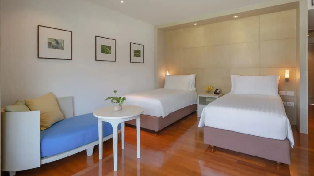 Superior Garden Wing Double room with balcony twin beds
