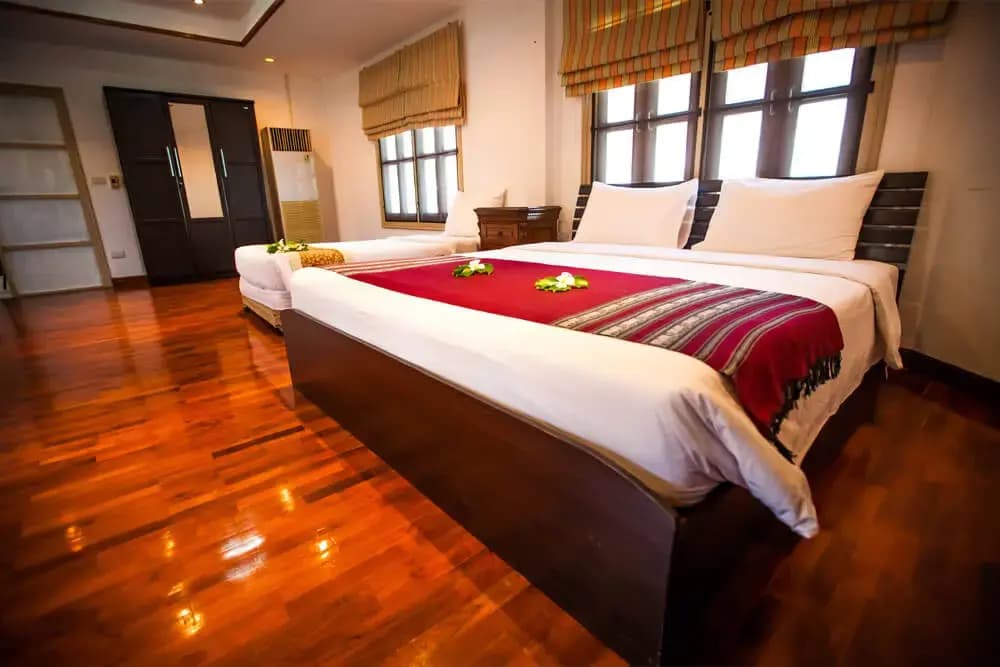Euro Suite