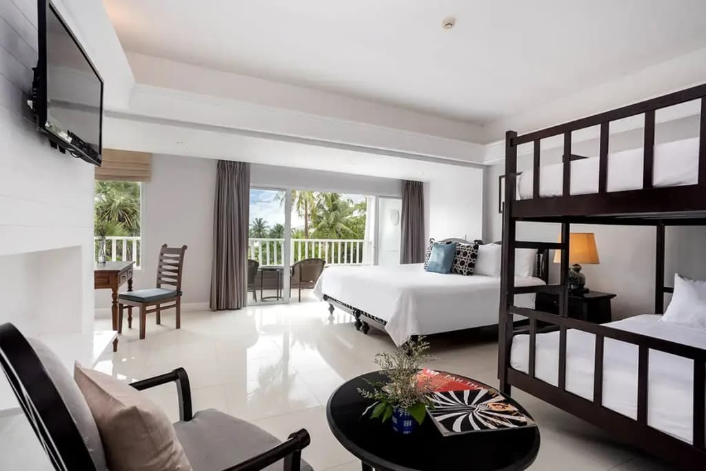 Family Fun Deluxe Terrace Quadruple room