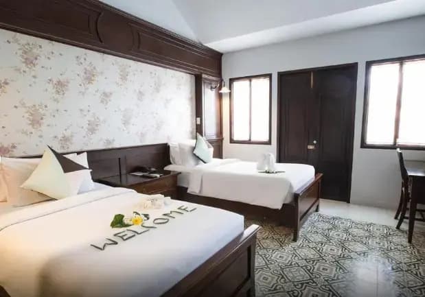 Chino Double room twin beds