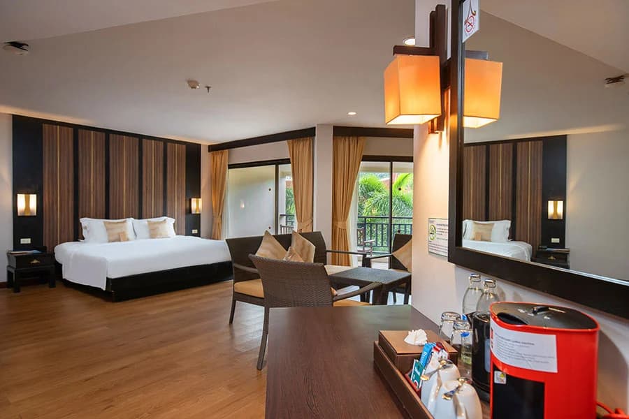 Double Junior Suite full double bed