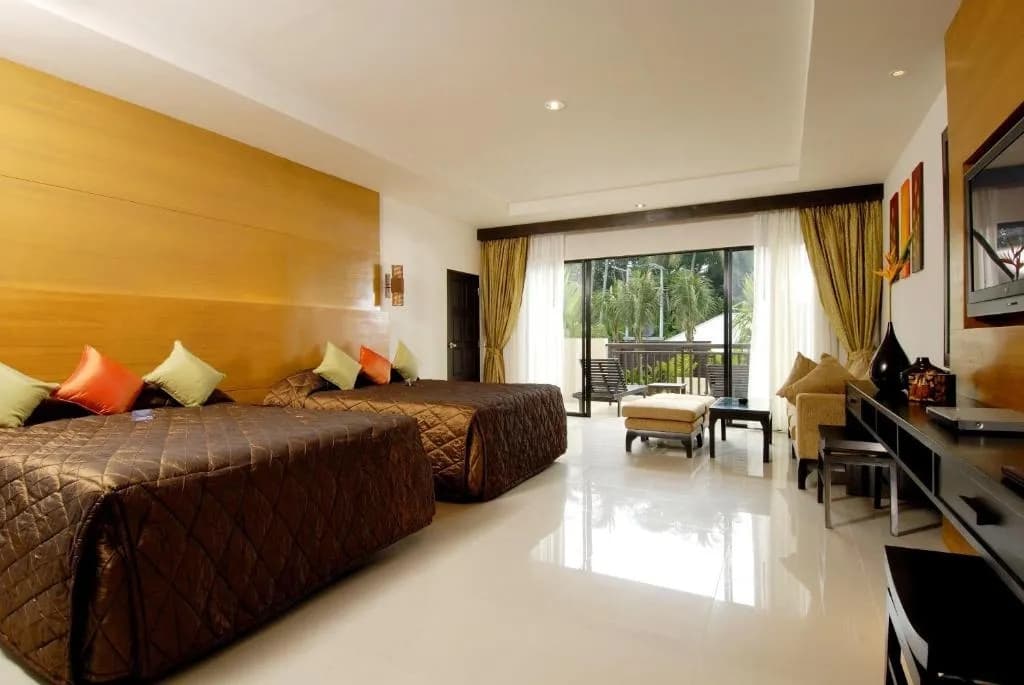 Grand Deluxe Pool Access Double room twin beds