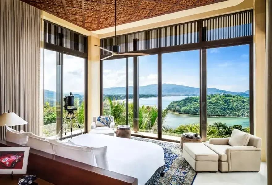 5 Bedrooms Residence with sea view
