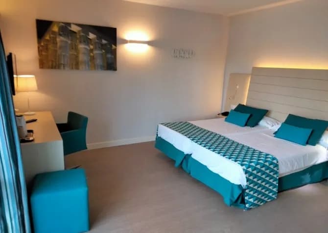 Standard Double room with garden view full double bed