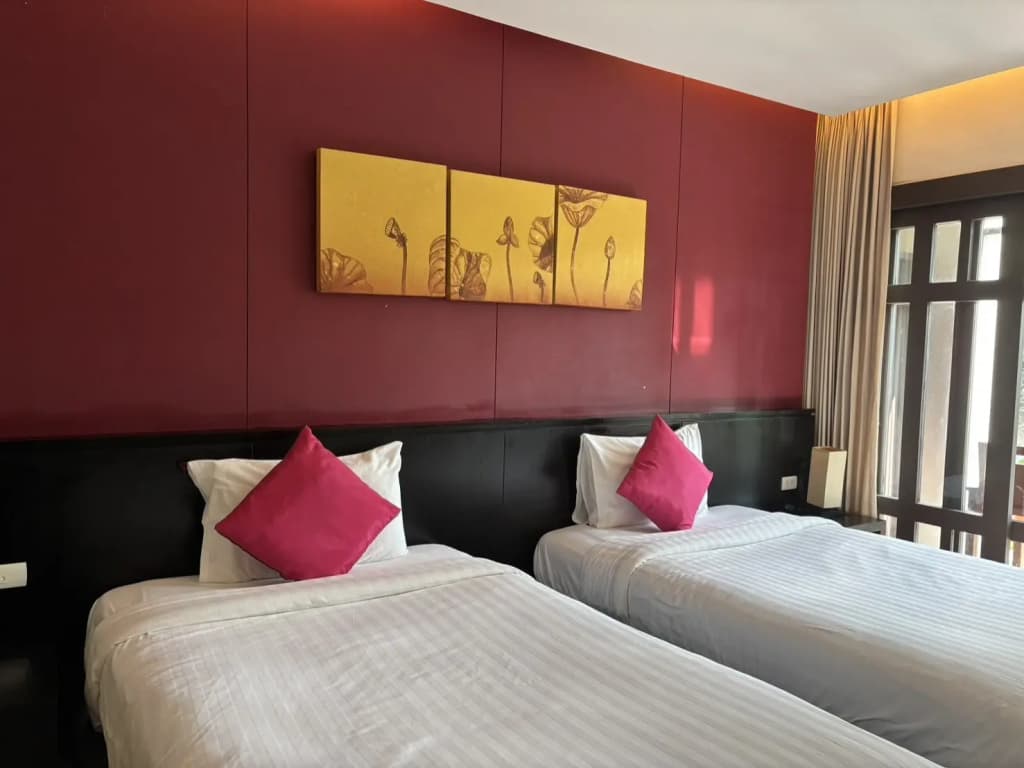 Deluxe Double room twin beds