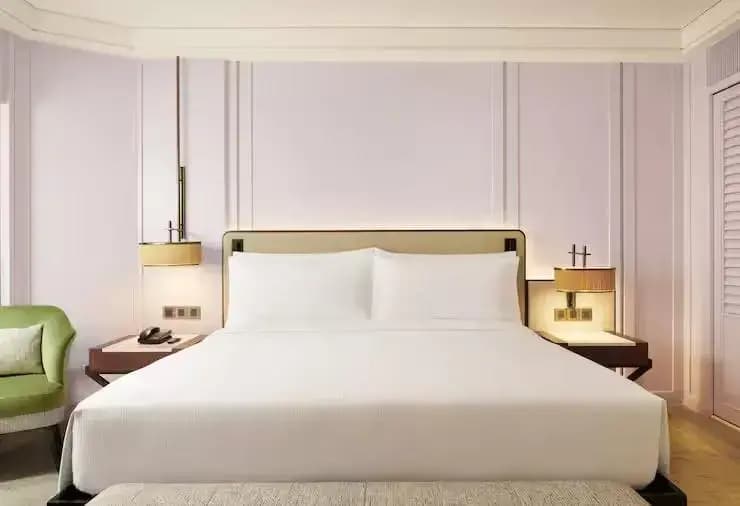 Sarawak Double Suite full double bed