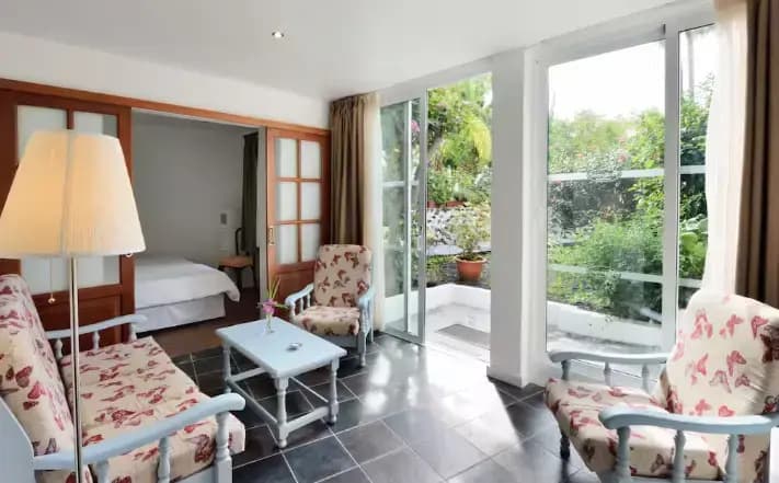 2 Bedrooms Family Apartment
