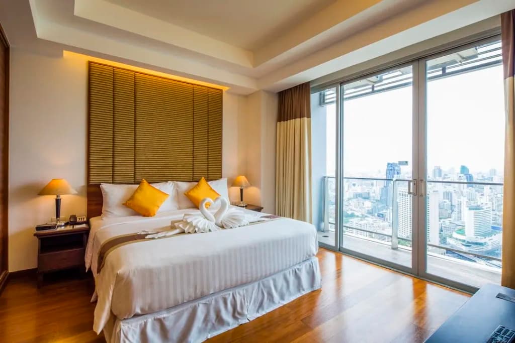 2 Bedrooms Premier Quadruple Apartment with park view
